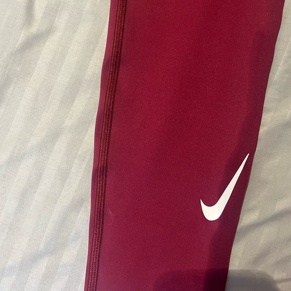 Sale 🚨 Nike TrainingTights + Free Puma T-shirt - Size S - Picture 9 of 10